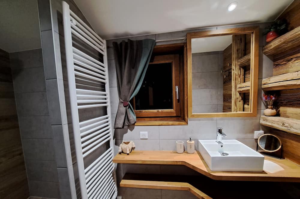 Photo of Bathroom in Champagny-en-Vanoise
