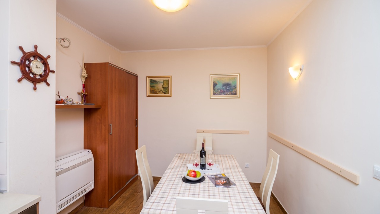 Photo of Bedroom in Gornji Kono