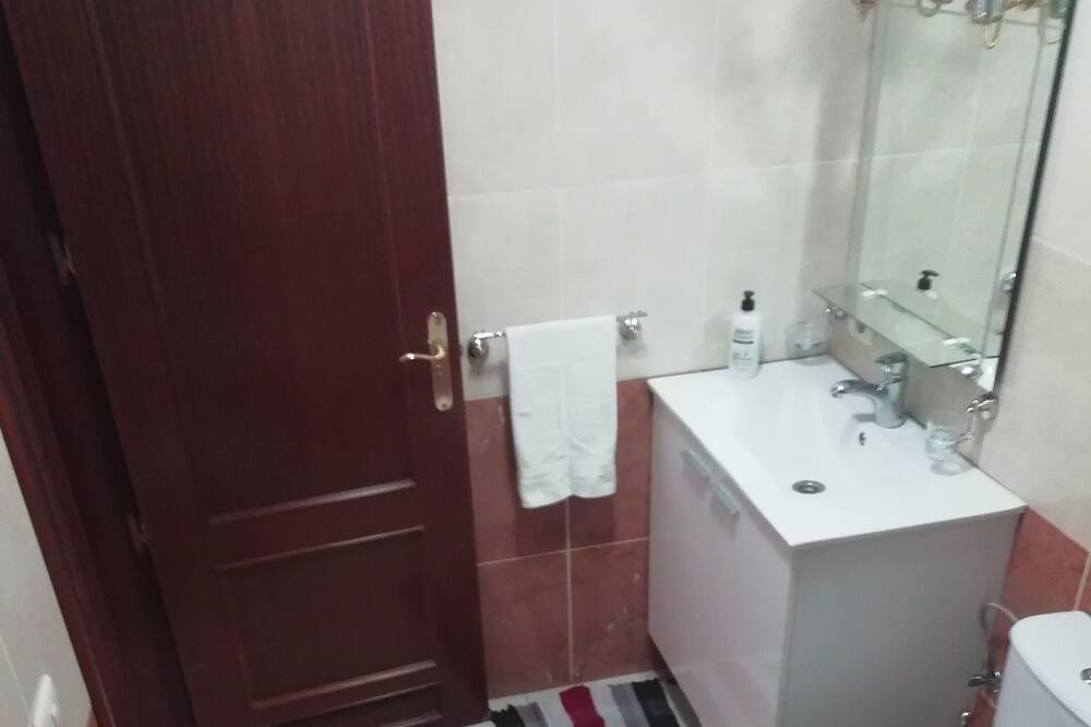 Photo of Bathroom in Adeje