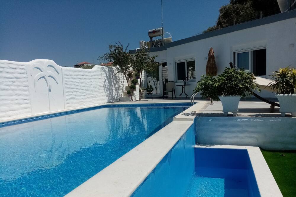 Photo of Outdoor in Pigianos Kampos