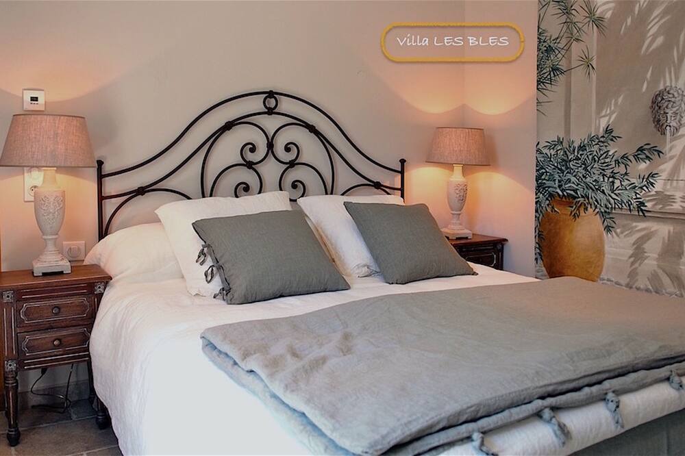 Photo of Bedroom in La Verdiere