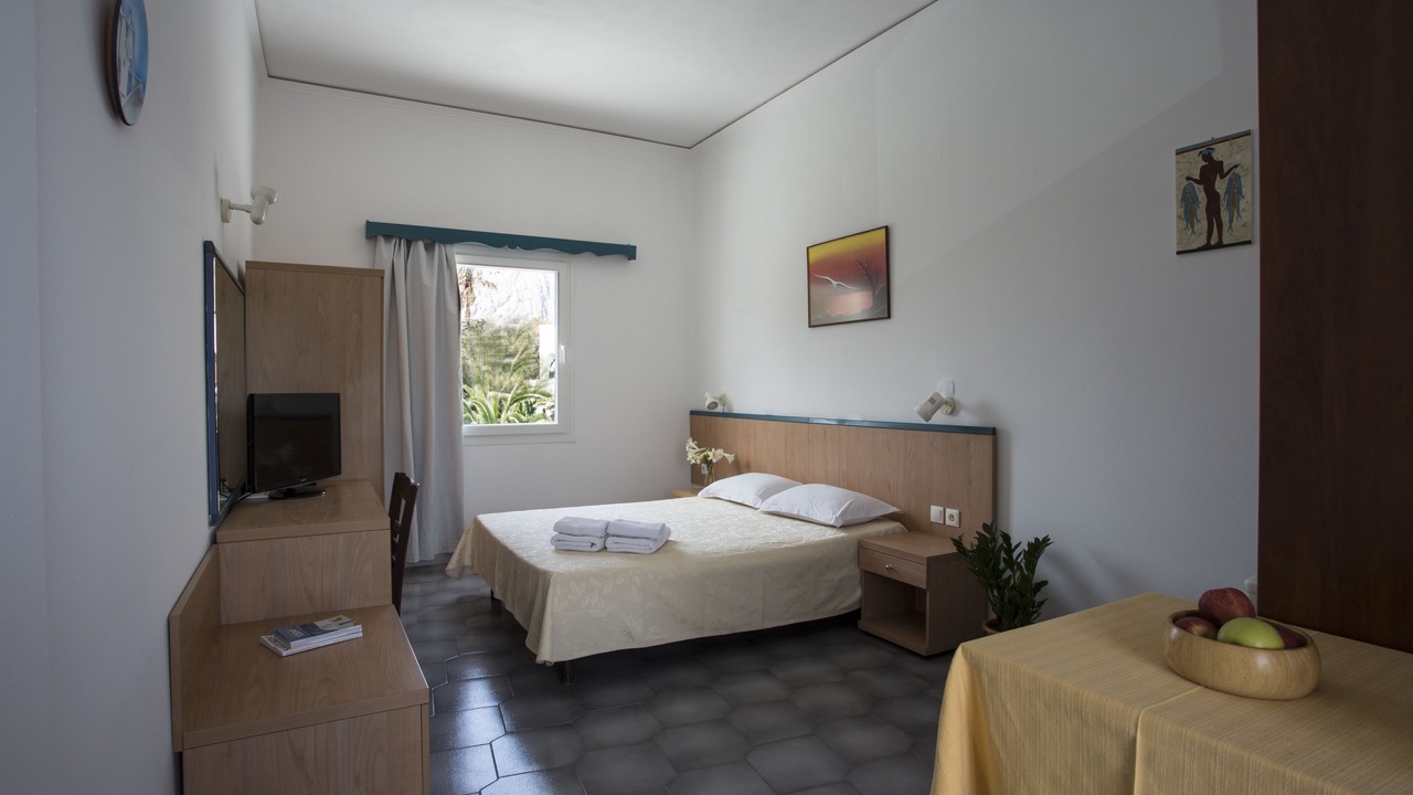 Photo of Bedroom in Perissa