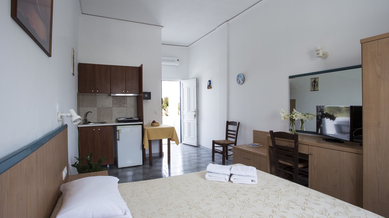 Photo of Bedroom in Perissa