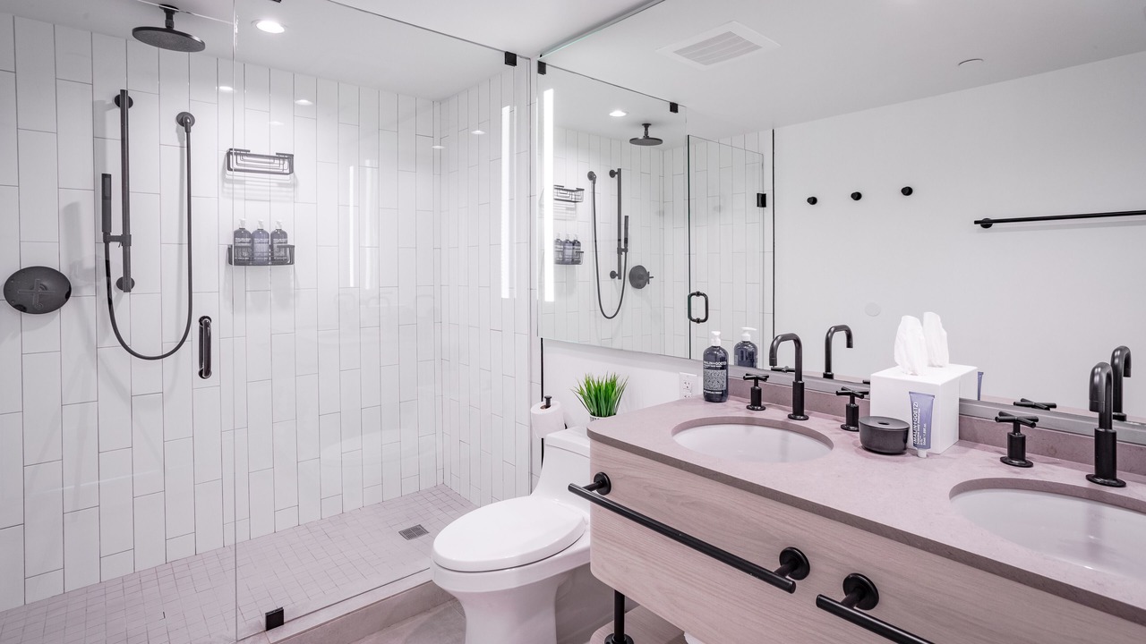 Photo of Bathroom in City Center