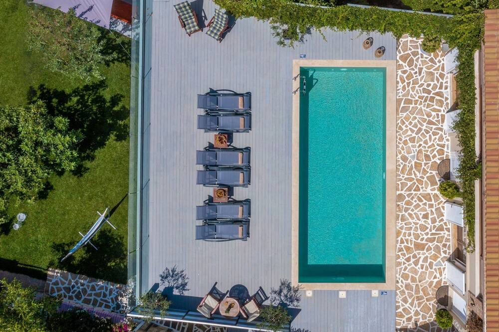 Photo of Outdoor in Ano Volimes