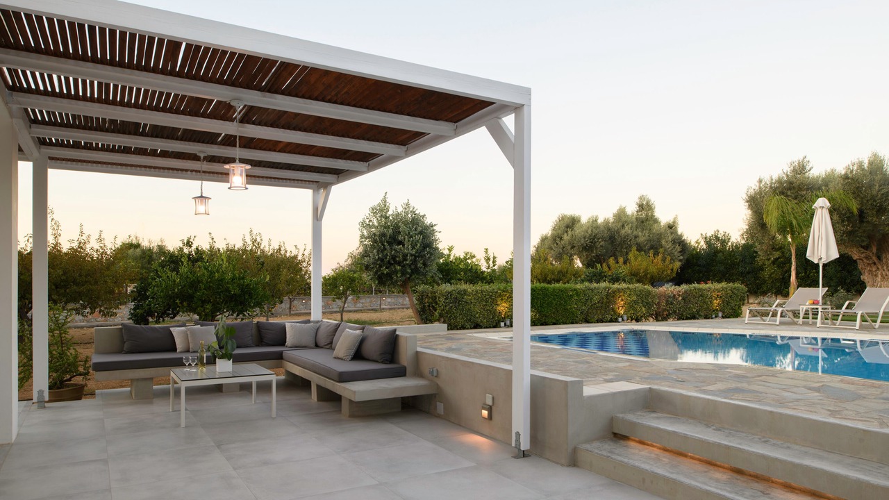 Photo of Outdoor in Adelianos Kampos