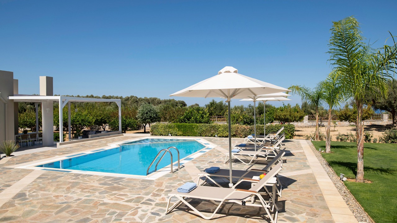 Photo of Outdoor in Adelianos Kampos