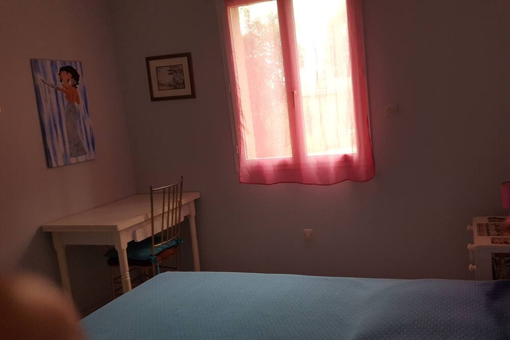 Photo of Bedroom in La Verdiere