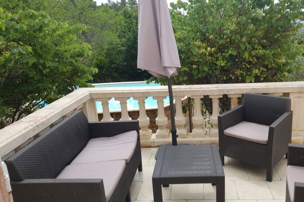 Photo of Patio Balcony in La Verdiere