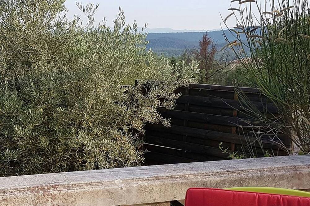 Photo of Patio Balcony in La Verdiere