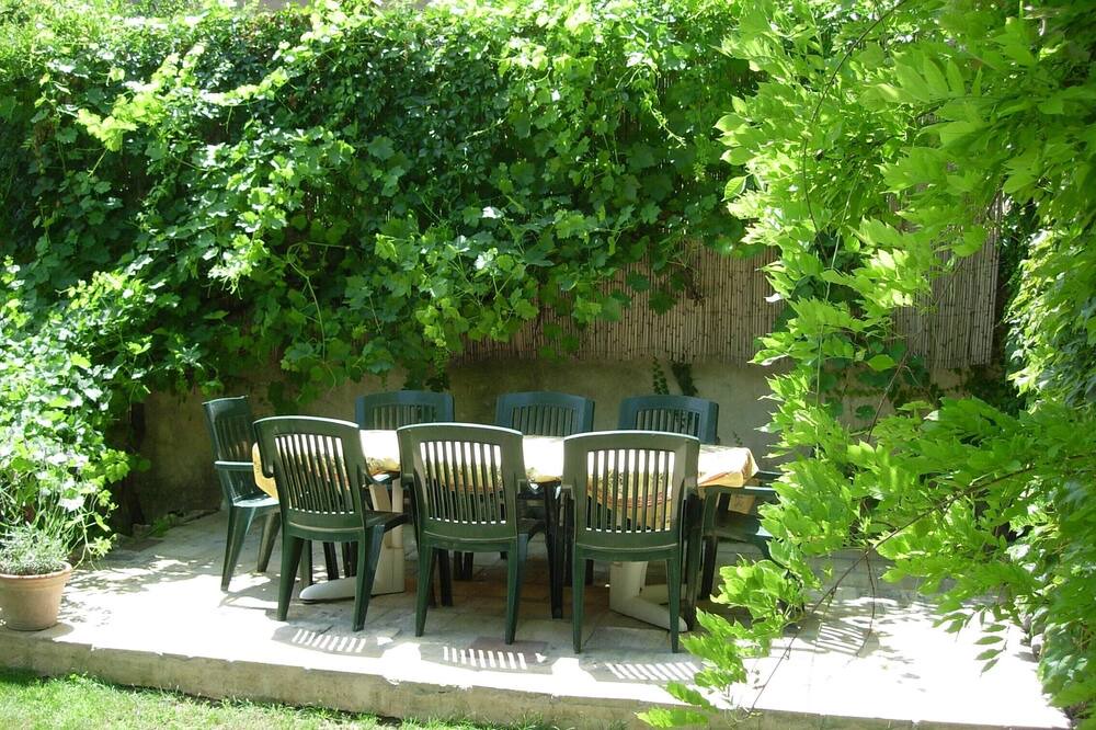 Photo of Patio Balcony in Varages