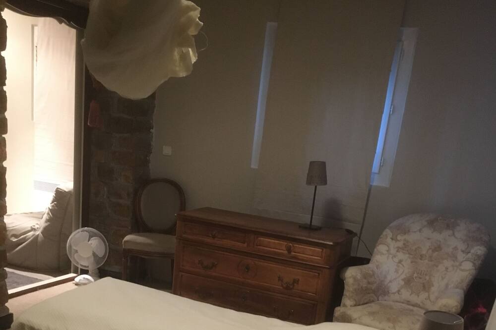 Photo of Bedroom in Carces