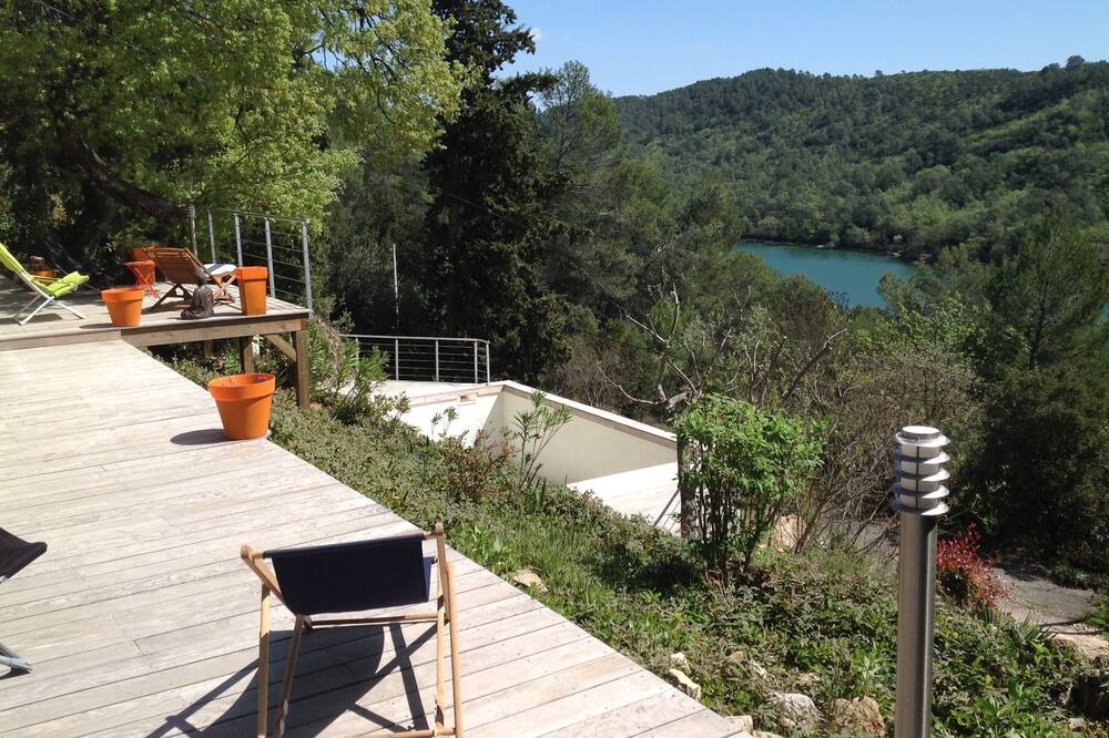 Photo of Patio Balcony in Carces