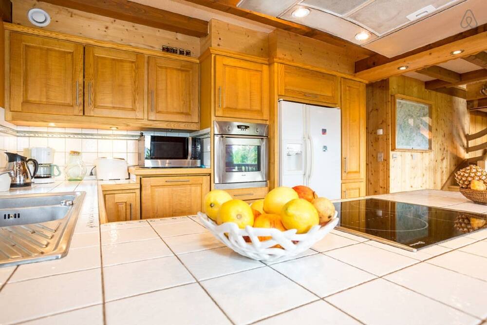 Photo of Kitchen in Cordon
