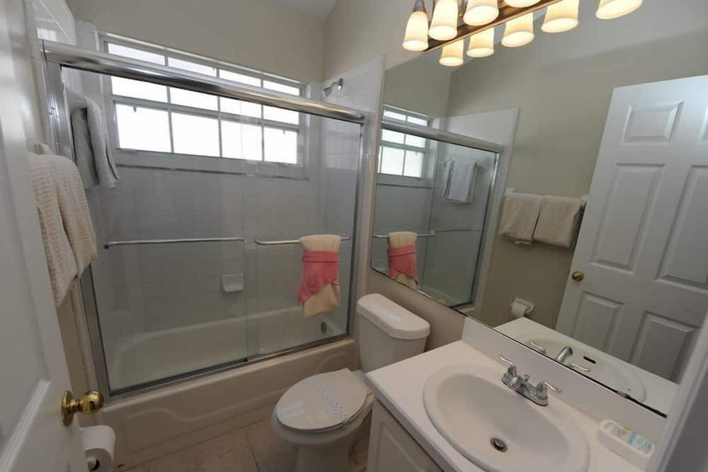Photo of Bathroom in Indian Point