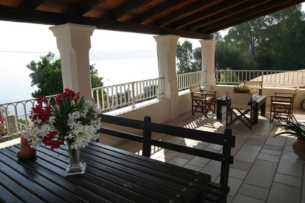 Photo of Patio Balcony in Kassiopi