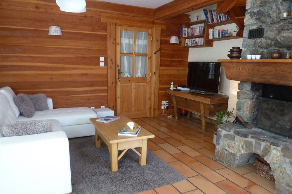 Photo of Livingroom in Les Vigneaux