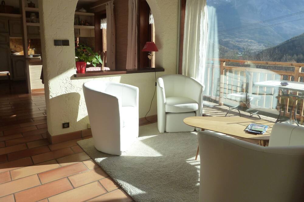 Photo of Livingroom in Les Vigneaux