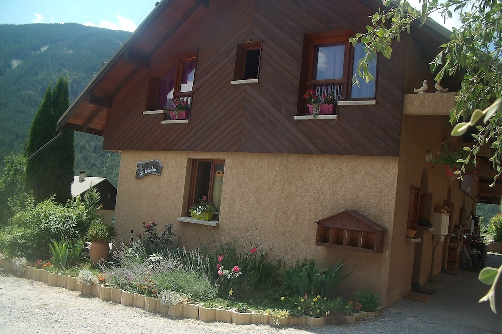 Photo of Outdoor in Les Vigneaux
