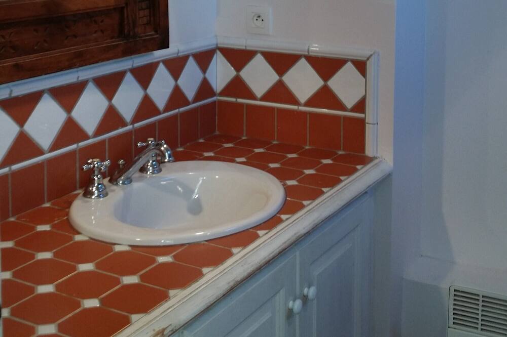 Photo of Bathroom in Les Restanques