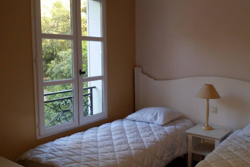 Photo of Bedroom in Les Restanques
