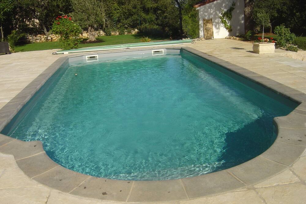 Photo of Outdoor in Saint-Julien