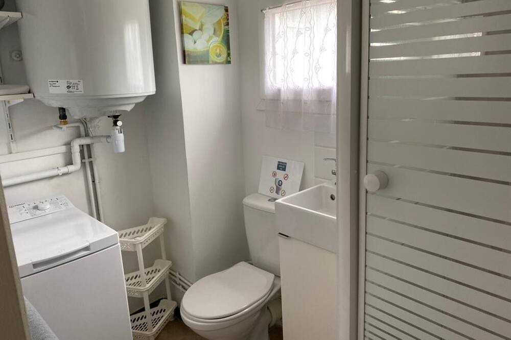 Photo of Bathroom in Saint-Julien