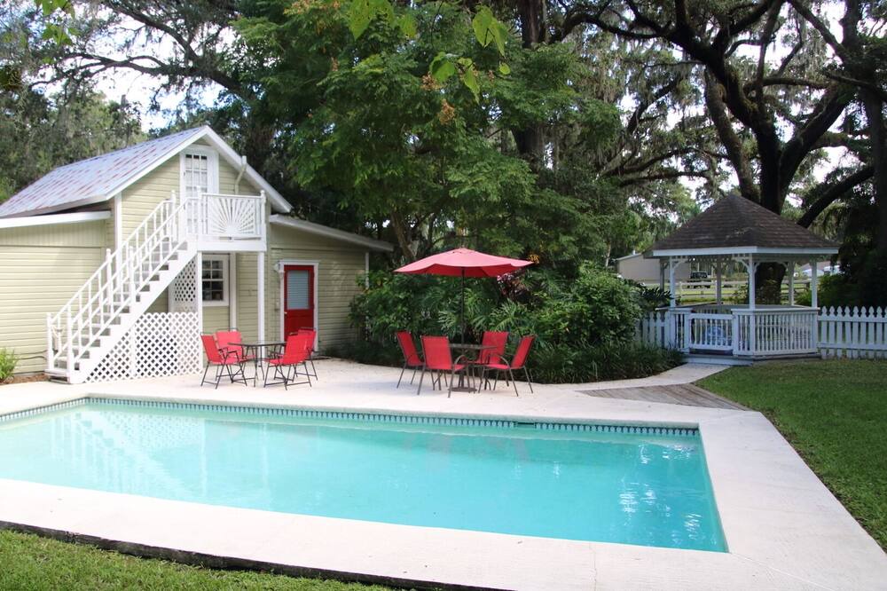 Photo of Outdoor in Valrico