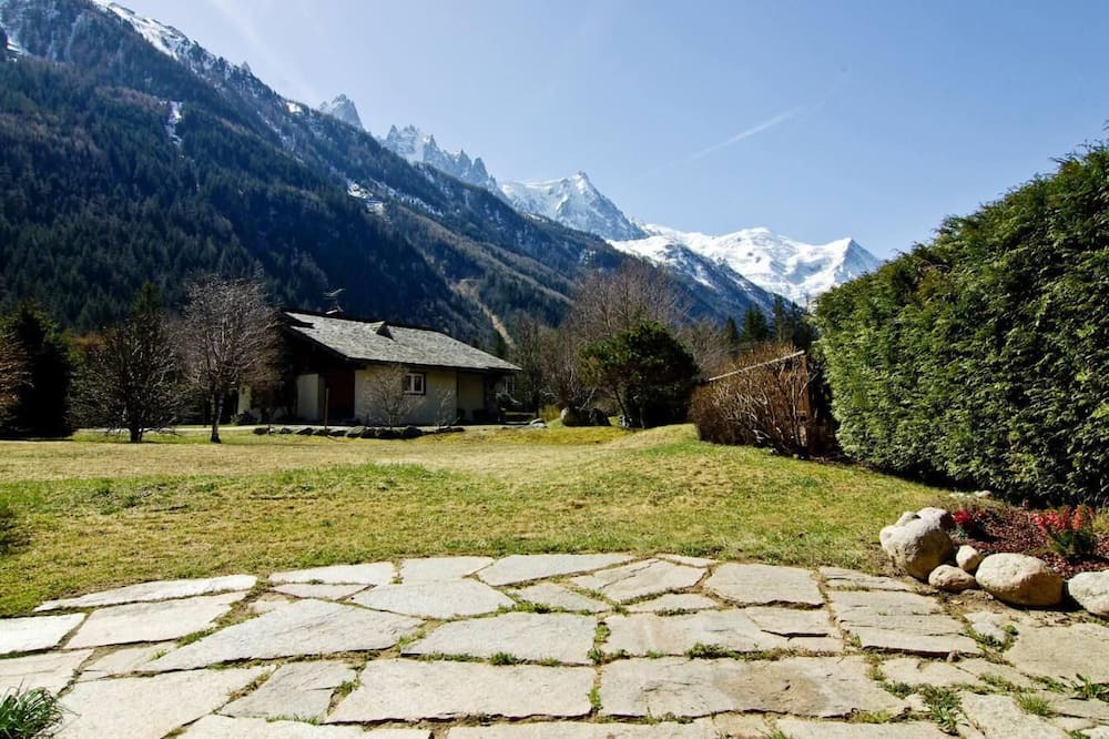 Photo of Outdoor in Les Praz-de-Chamonix