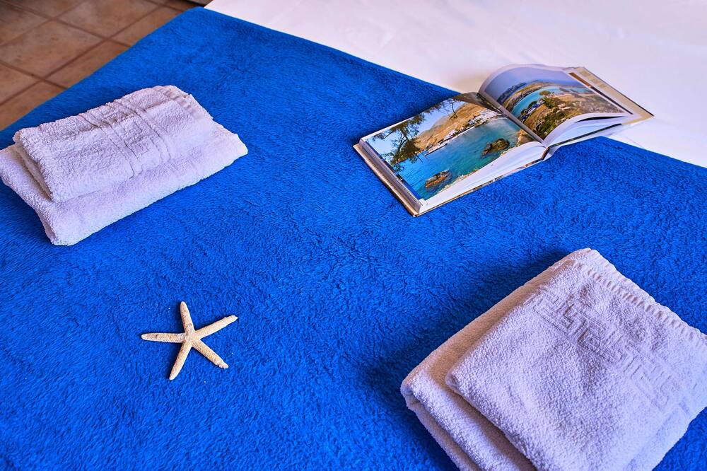 Photo of Bedroom in Argyroupoli