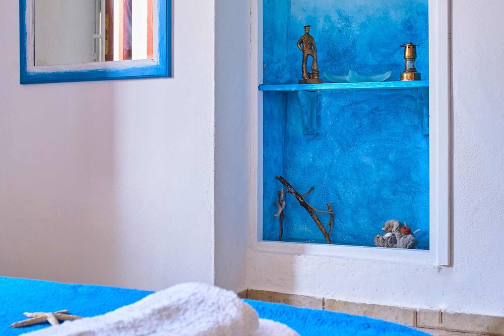 Photo of Bedroom in Argyroupoli