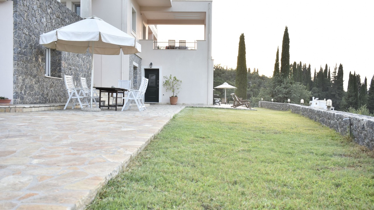 Photo of Outdoor in Perama