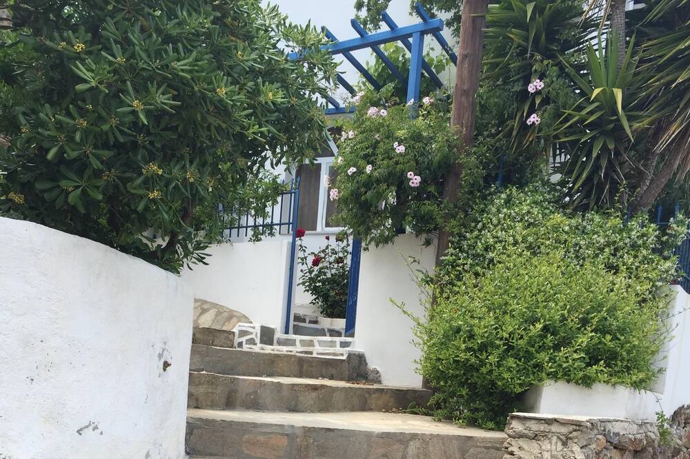 Photo of Outdoor in Lefkes