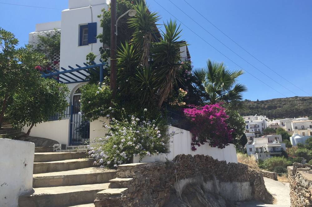 Photo of Outdoor in Lefkes
