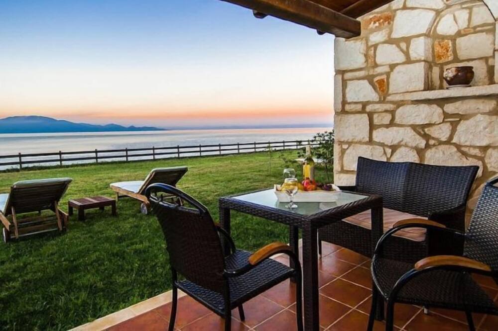 Photo of Patio Balcony in Psarou