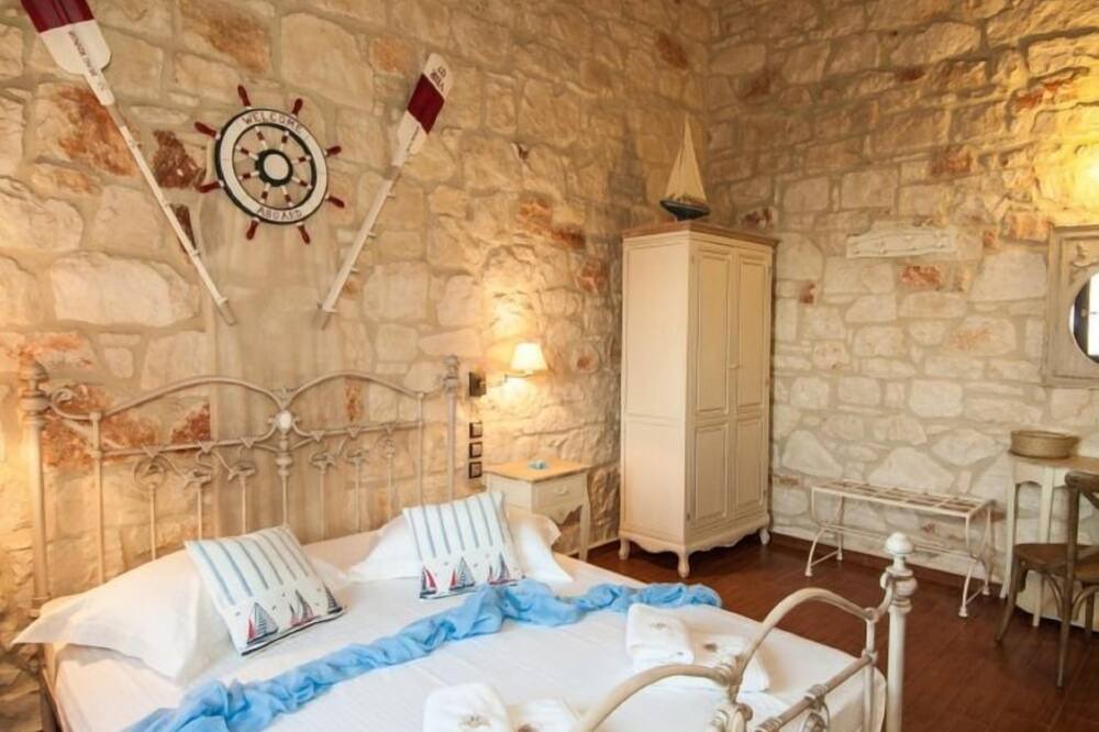Photo of Bedroom in Psarou