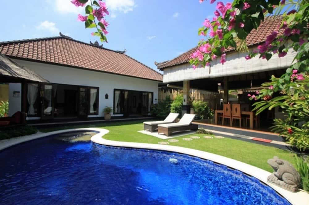 Photo of Outdoor in Drupadi