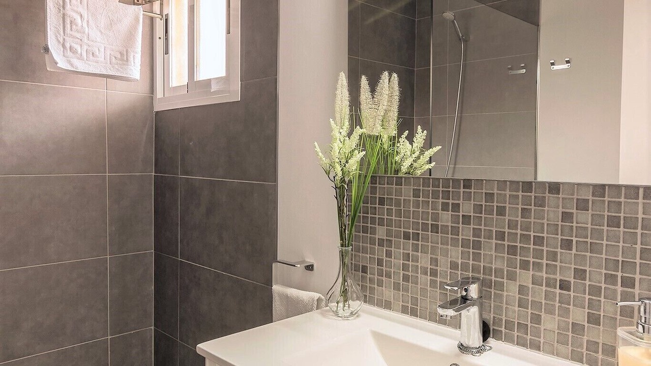 Photo of Bathroom in La Quinta
