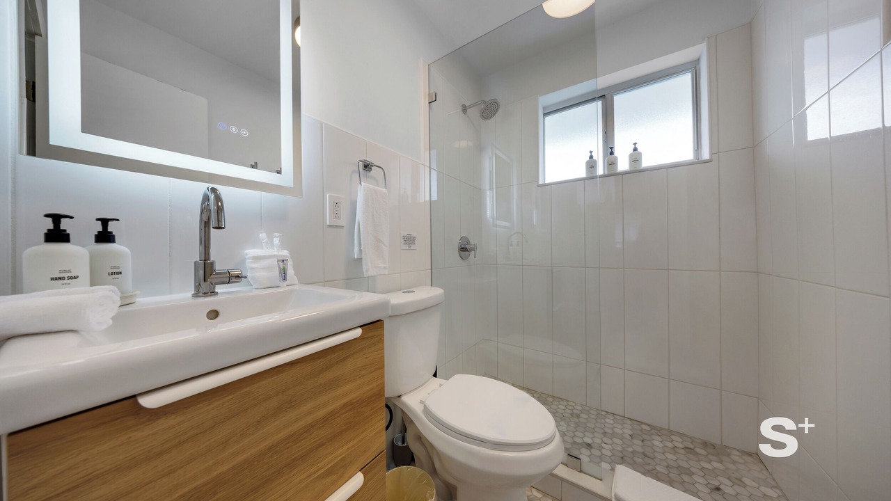 Photo of Bathroom in North Miami