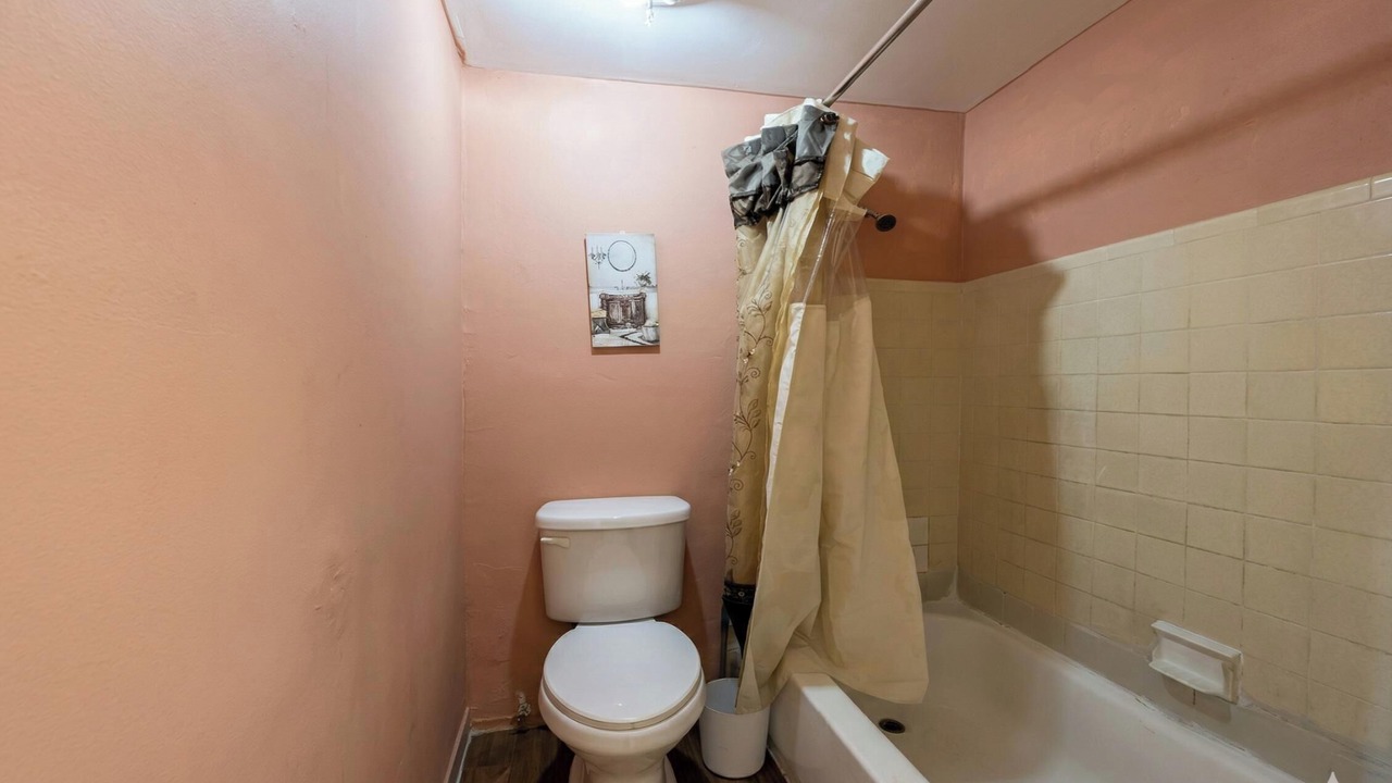 Photo of Bathroom in Homestead