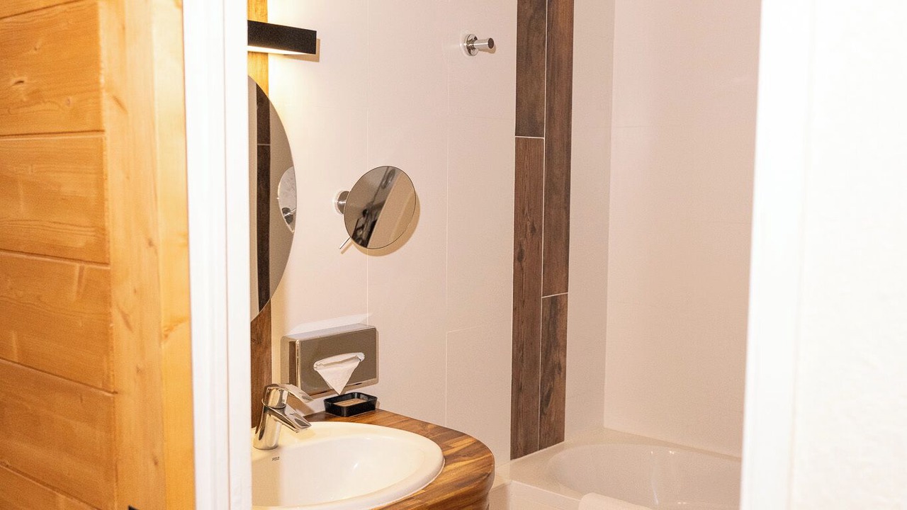 Photo of Bathroom in Le Thoronet