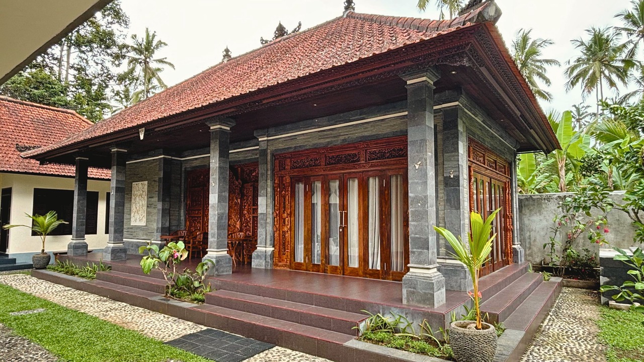 Photo of Outdoor in Tembuku