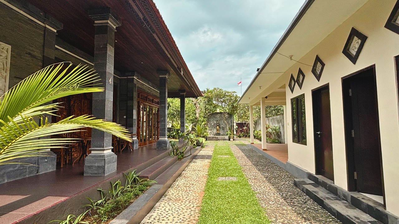 Photo of Outdoor in Tembuku