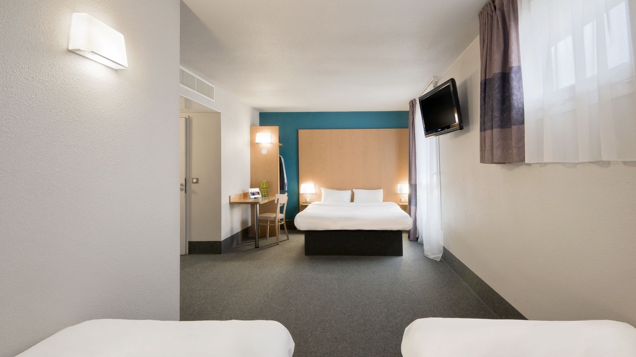 Photo of Bedroom in Secteur 6