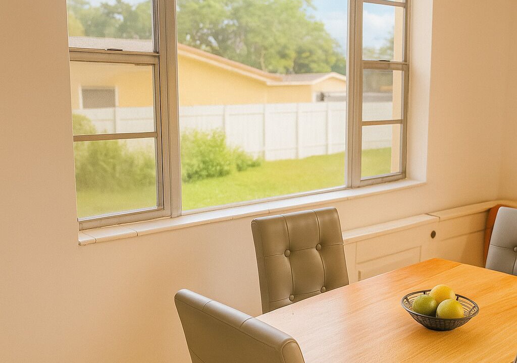 Photo of Livingroom in North Miami