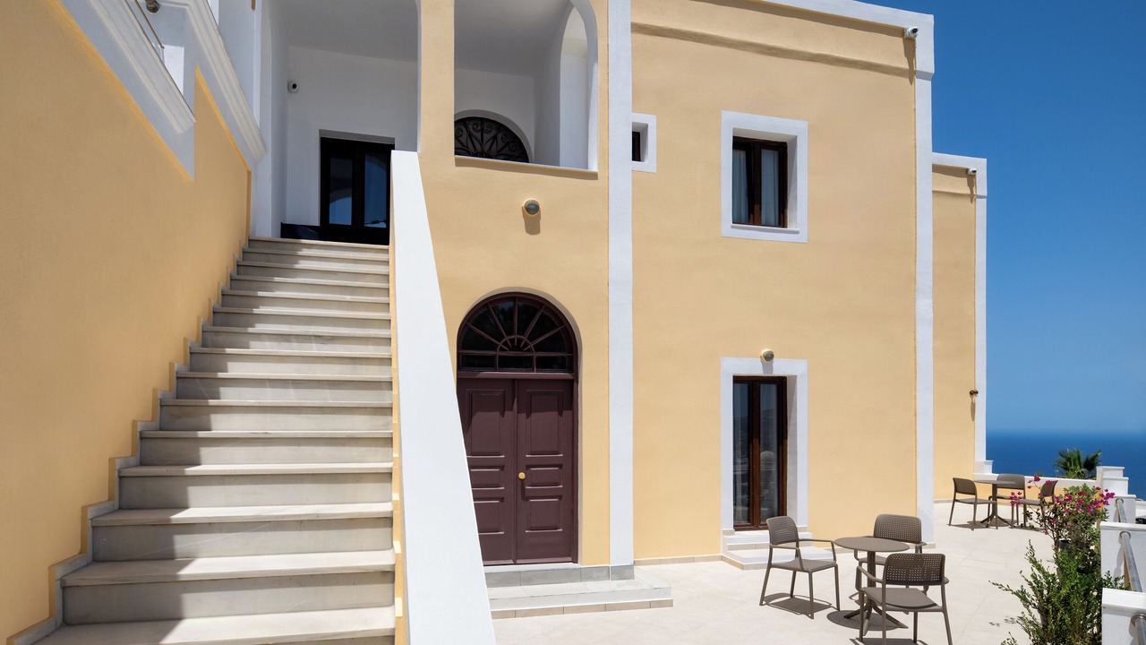 Photo of Outdoor in Fira