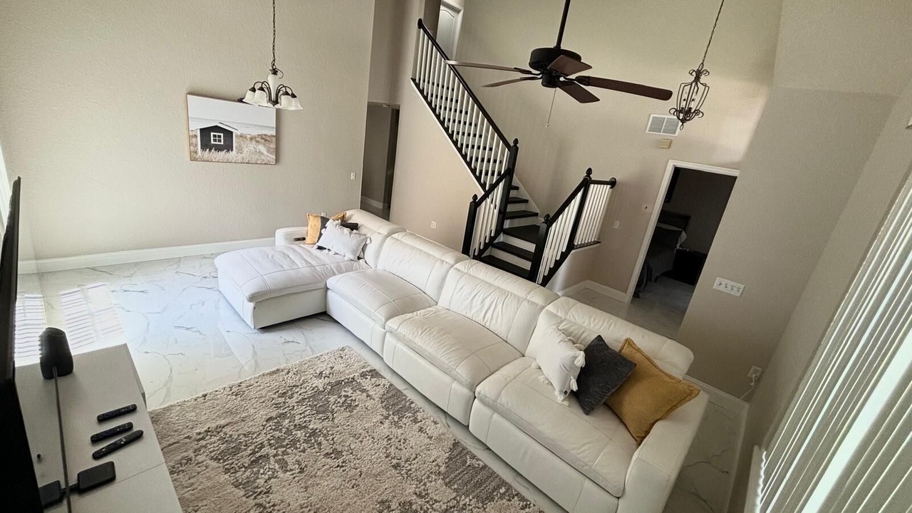 Photo of Livingroom in Silver Creek