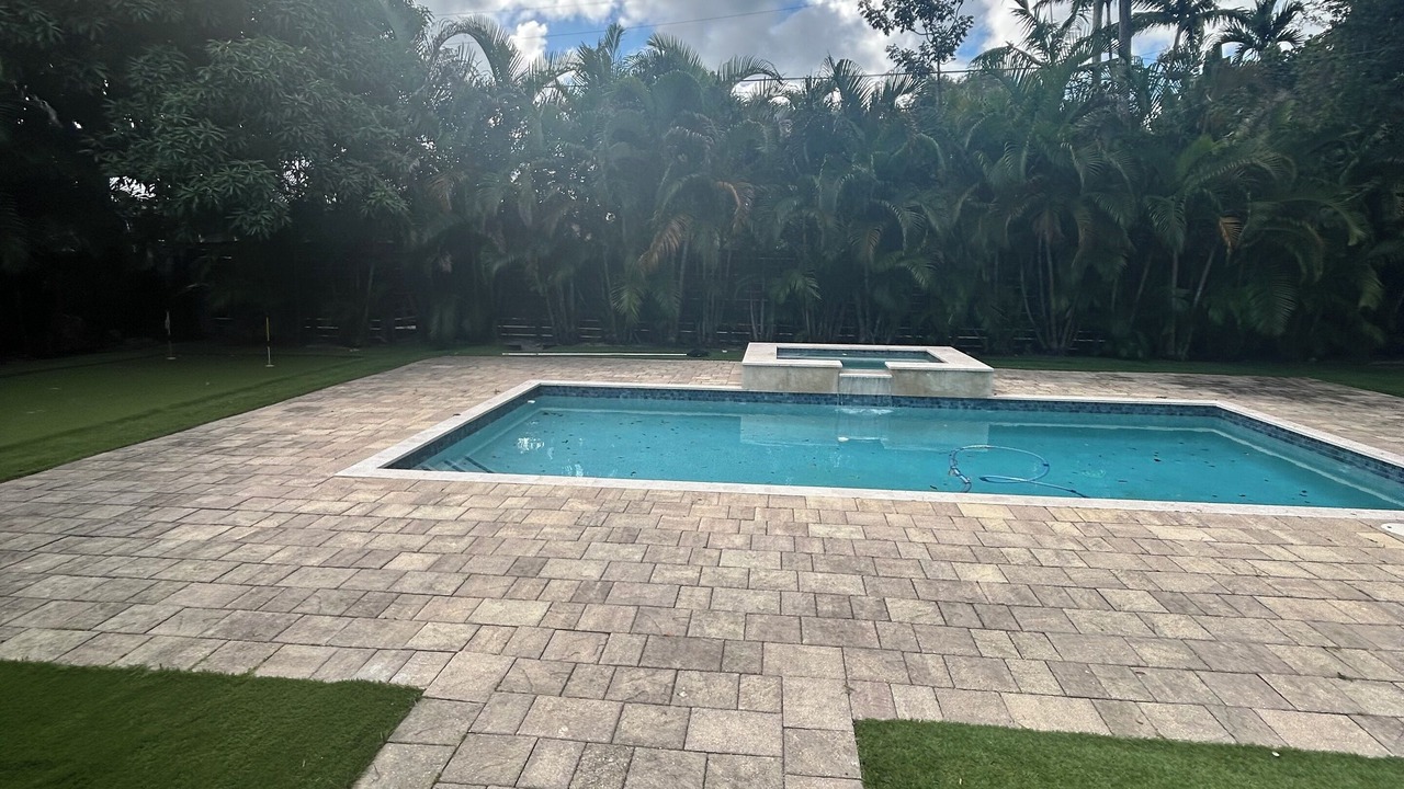Photo of Outdoor in Miami Shores