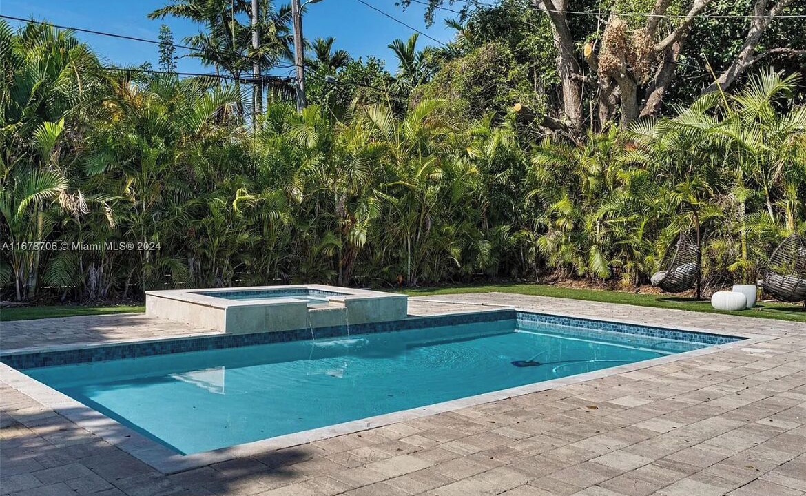 Photo of Outdoor in Miami Shores