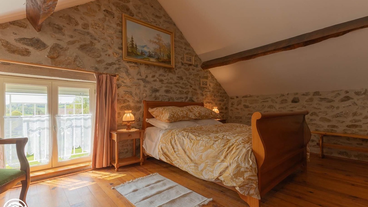 Photo of Bedroom in Ars-les-Favets